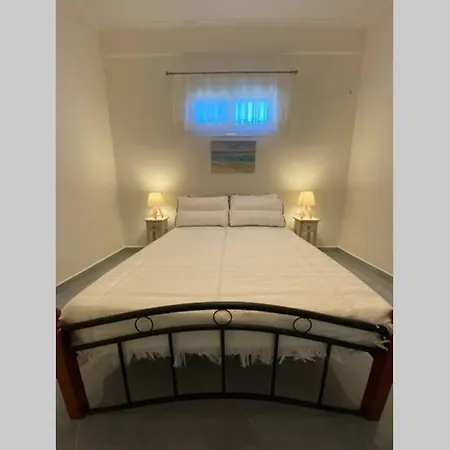 Karavias Cosy Vlicho House דירה Vlikhón