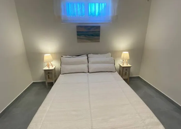 Apartment Karavias Cosy Vlicho House