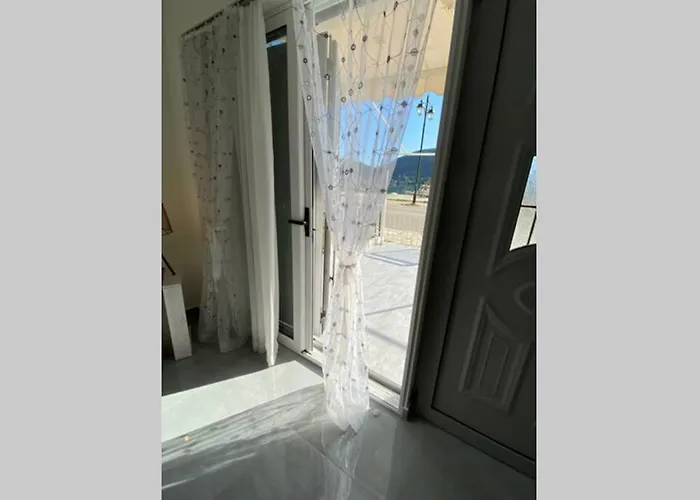 Karavias Cosy Vlicho House Apartment *